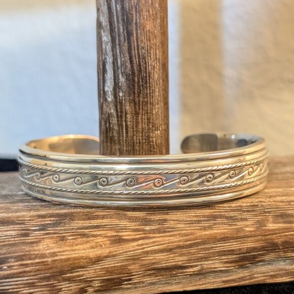 MMA BMCO 925 Sterling Silver Panther Ends Cuff Bracelet - Picture 4 of 10